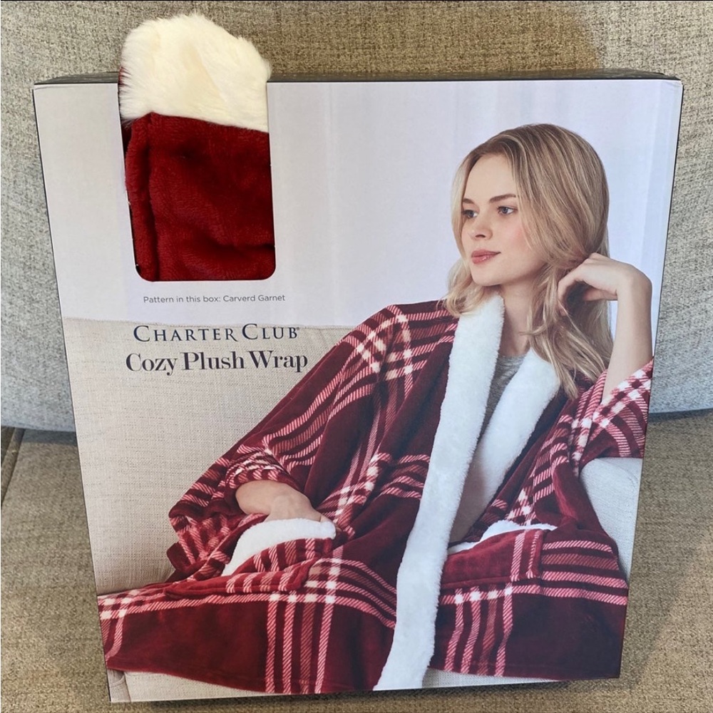 Cozy Plush Wrap 50 x 70 Garnet Throw - Picture 4 of 6